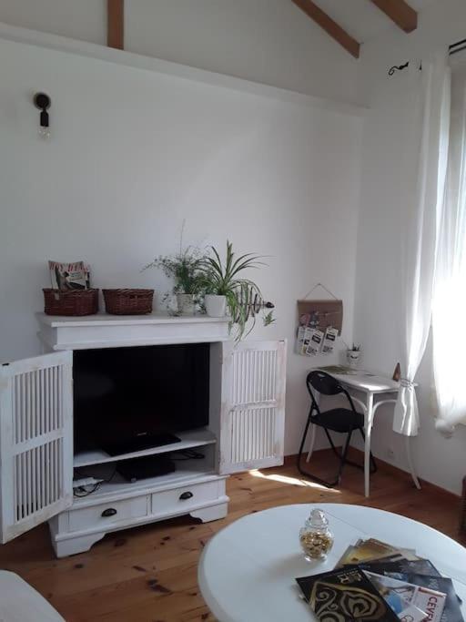 La Suite De Garlone Aujargues 外观 照片