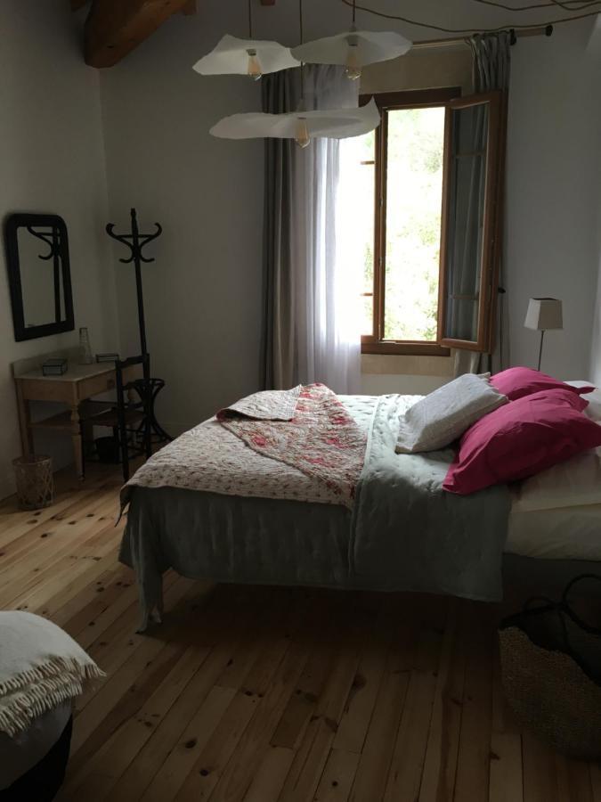La Suite De Garlone Aujargues 外观 照片
